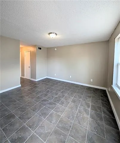 10921 Roger Dr #B — Photo 5