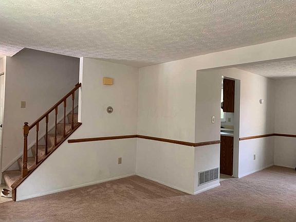 2nd image of 3778 Bridle Ct