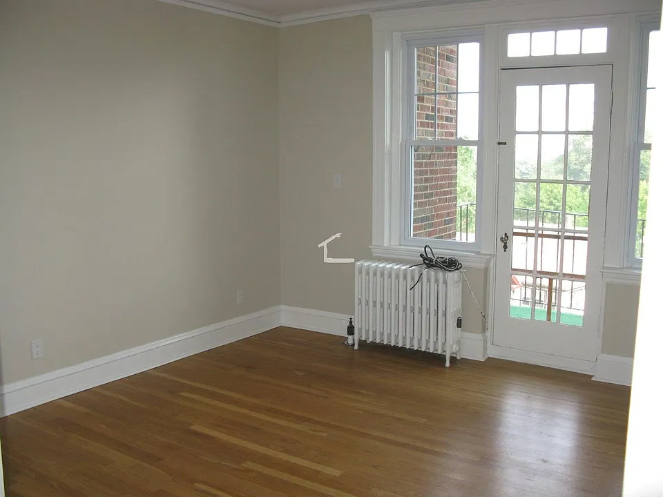 2035 Commonwealth Ave #15