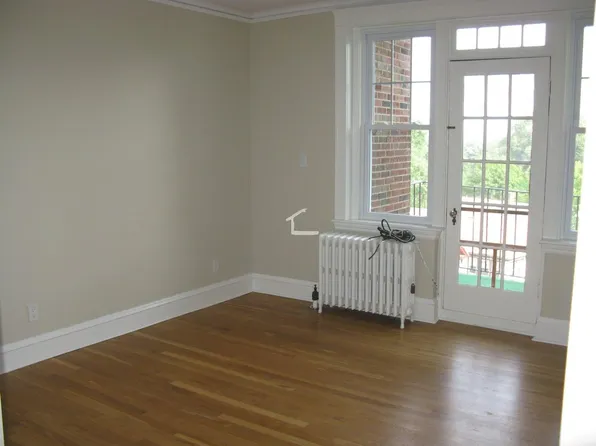 2041 Commonwealth Ave #15O, Brighton, MA 02135