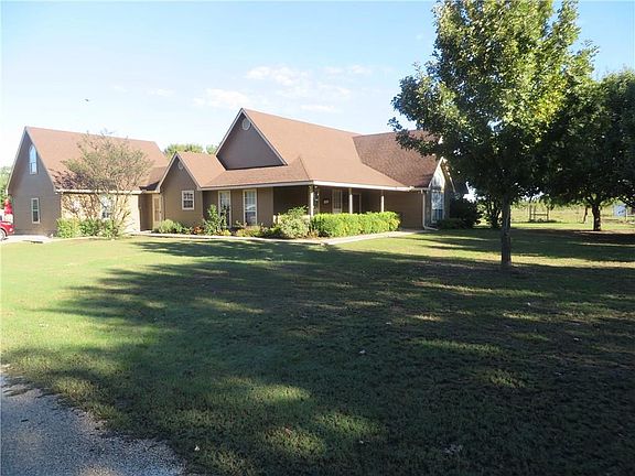 2nd image of 4776 County Road 2604