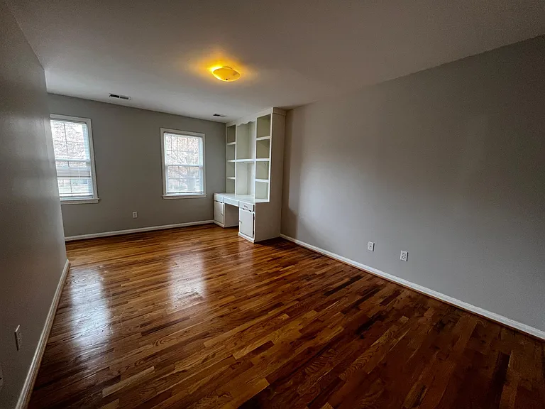 1100 Stowbridge Ln — Photo 28