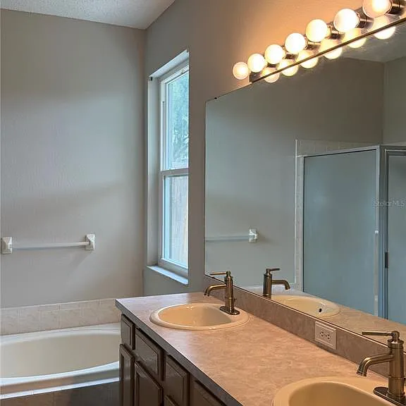 919 Grand Canyon Dr — Photo 14
