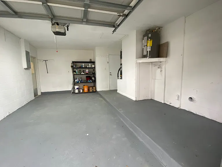 garage
