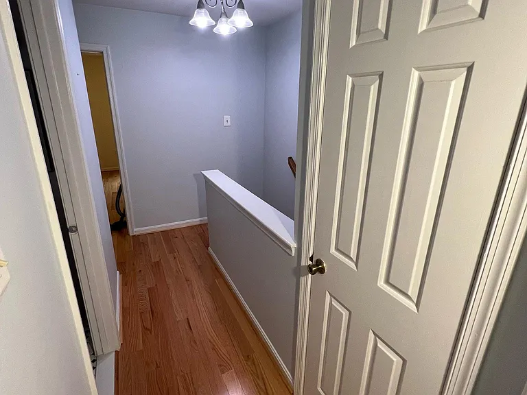 10533 Englishman Dr — Photo 13