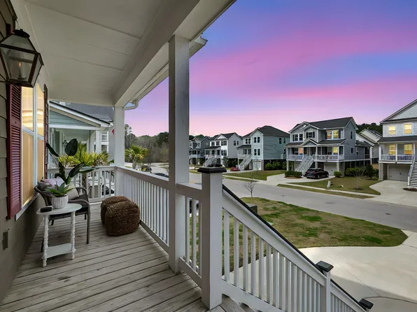 524 Amalie Farms Dr, Charleston, SC 29492