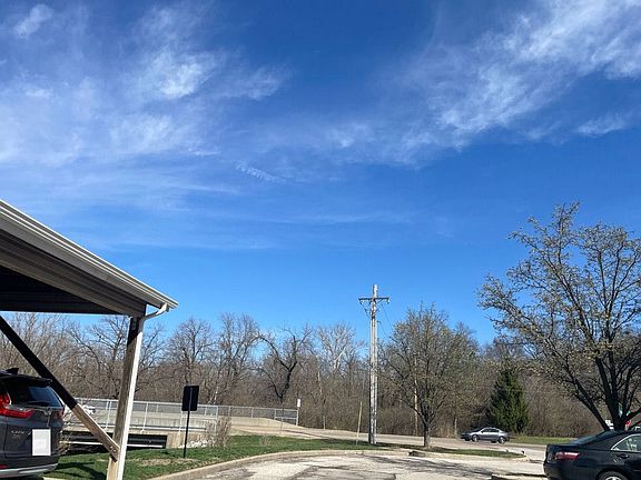 5th image of 1101 Arbor Creek Dr APT 3C