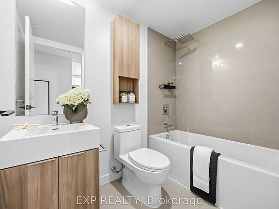 5th image of 35 Rolling Mills Rd #N434