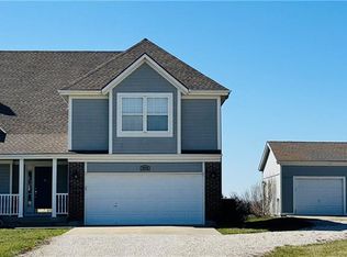 27572 Normandy Rd, Louisburg, KS 66053