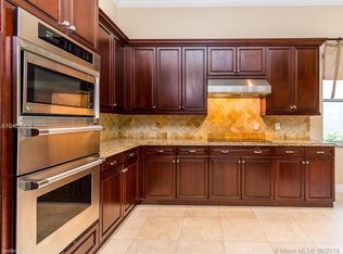 1259 Skylark Dr, Weston, FL 33327