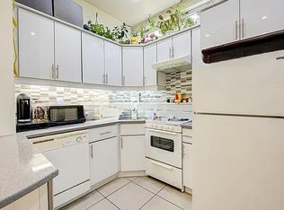 31-73 41st St #2, Astoria, NY 11103