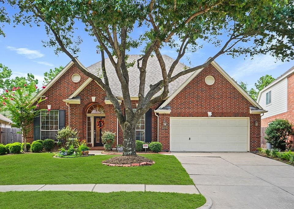 1st image of 23722 Allingham Lane