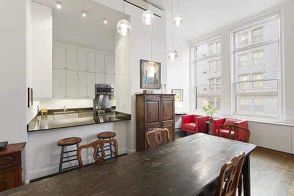 Sold by Nest Seekers International | media 13