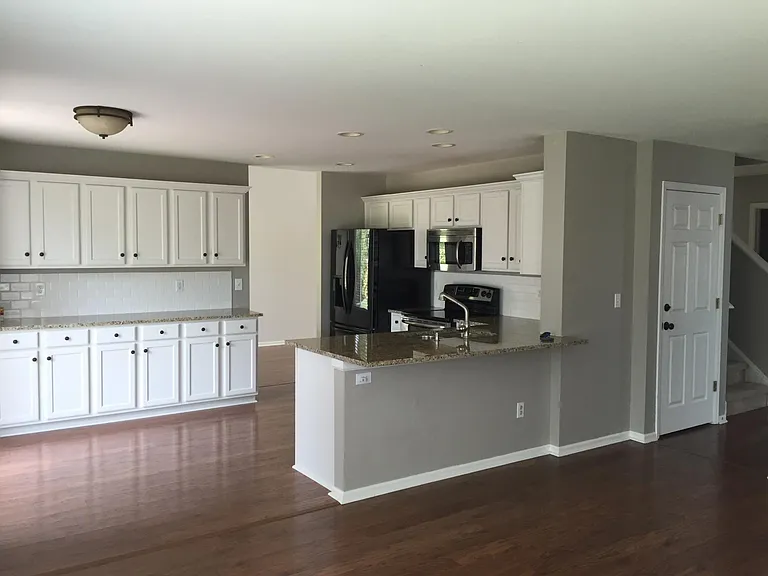 4595 Elizabeth Ln — Photo 12