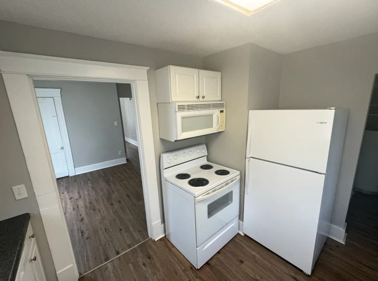 Updated 2 Bedroom Home Just Minutes from Downtown Chattanooga! — Photo 4