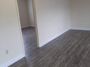 606 Oak Cv APT 1, Mayfield, KY 42066