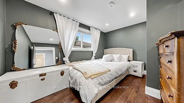 29 Bronte Cres #UPPER — Photo 25