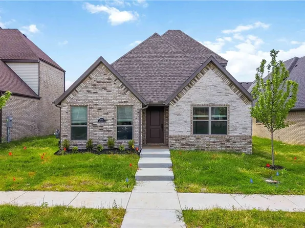 3005 Lovely Ln, Bentonville, AR 72713