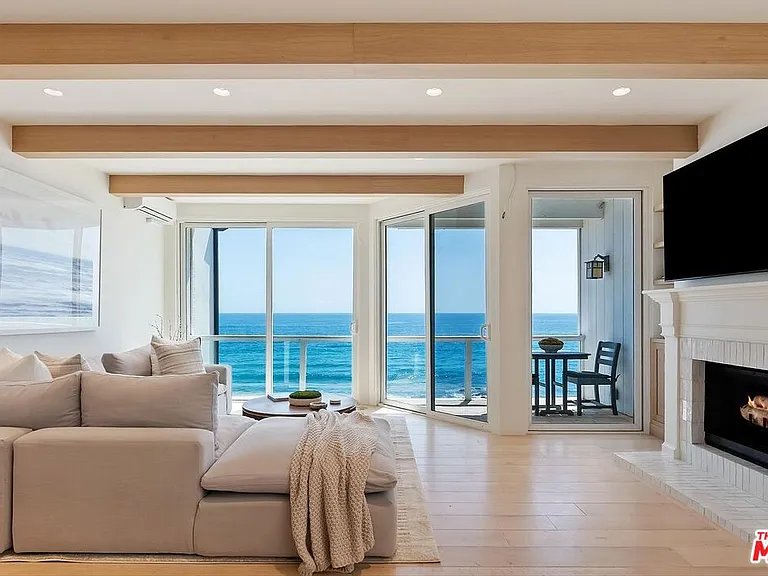 11874 Beach Club Way — Photo 6