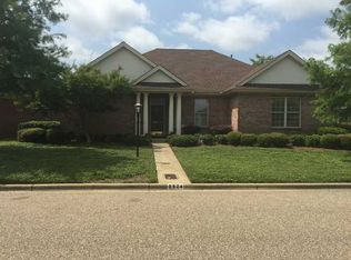 8524 Hampshire Dr, Montgomery, AL 36117