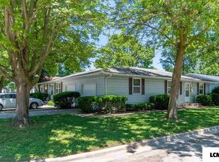 700 Palmer Ave #310, Lincoln, IL 62656