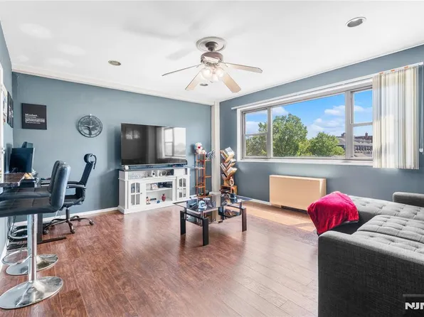 25 Grand Ave APT 5D, Hackensack, NJ 07601