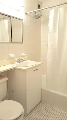 Rented by Level Group | media 14