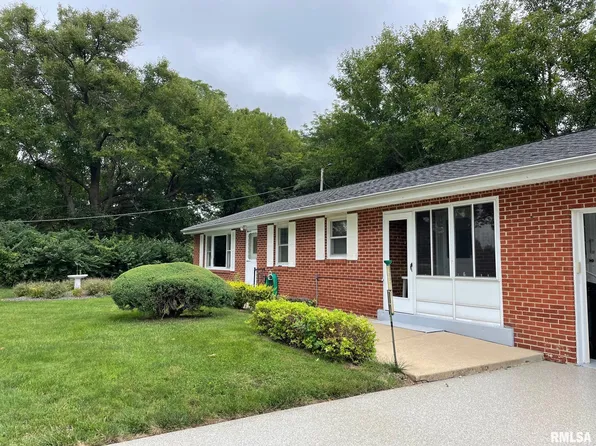 1860 N Farmingdale Rd, Pleasant Plains, IL 62677