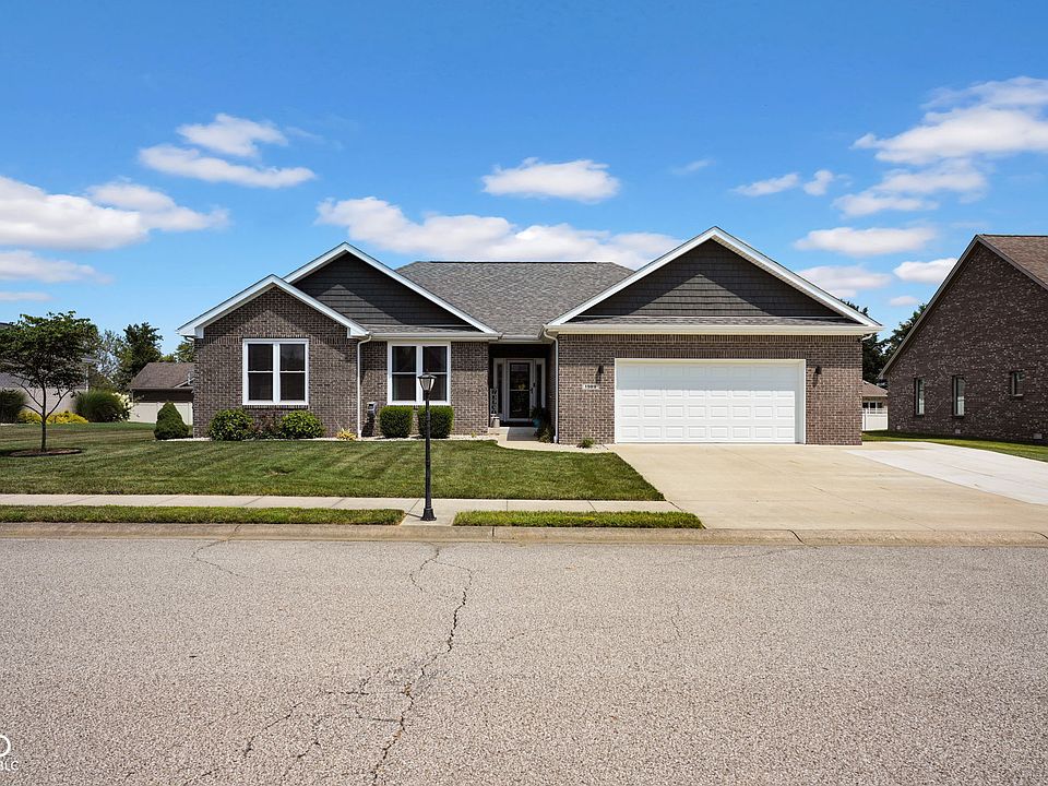 1st image of 1989 Sophia Ln