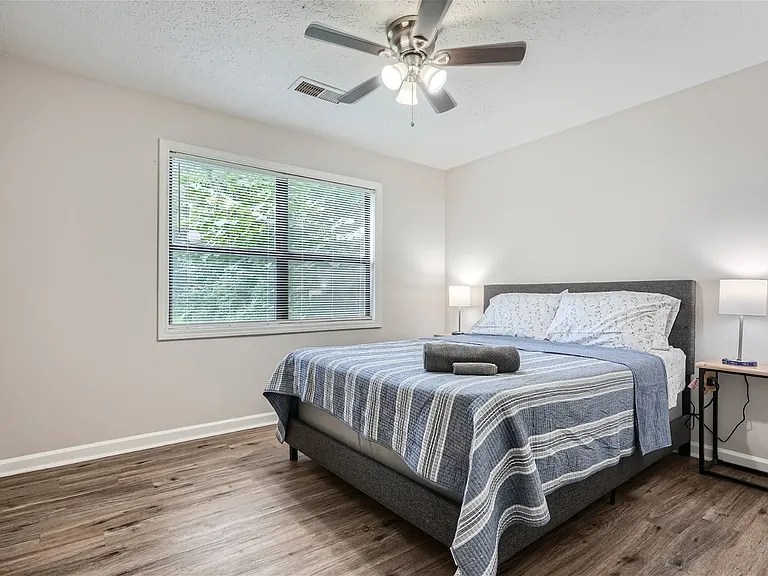 1091 Summer Brook Rd — Photo 24