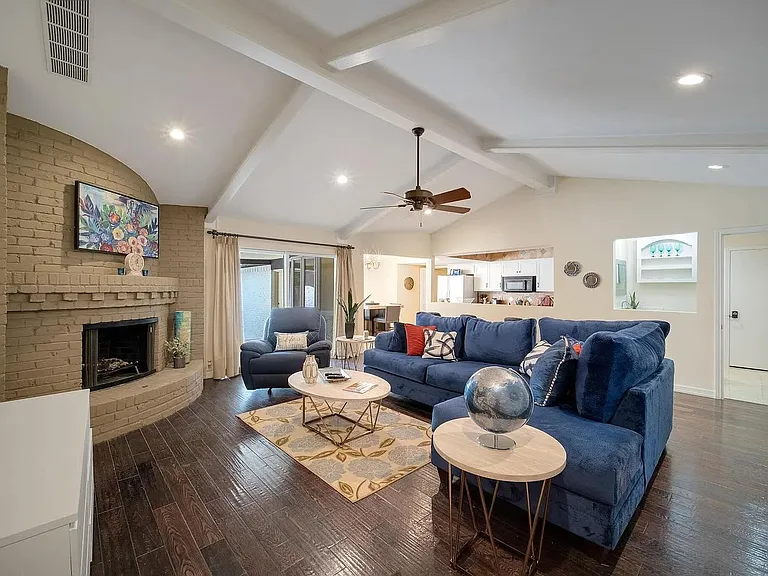 9652 Arborhill Dr — Photo 10