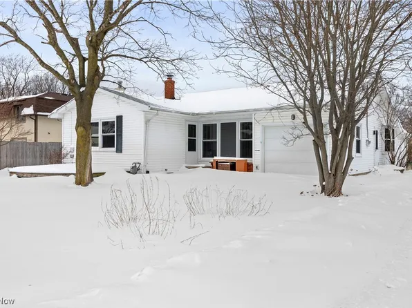 14015 W Lake Rd, Vermilion, OH 44089