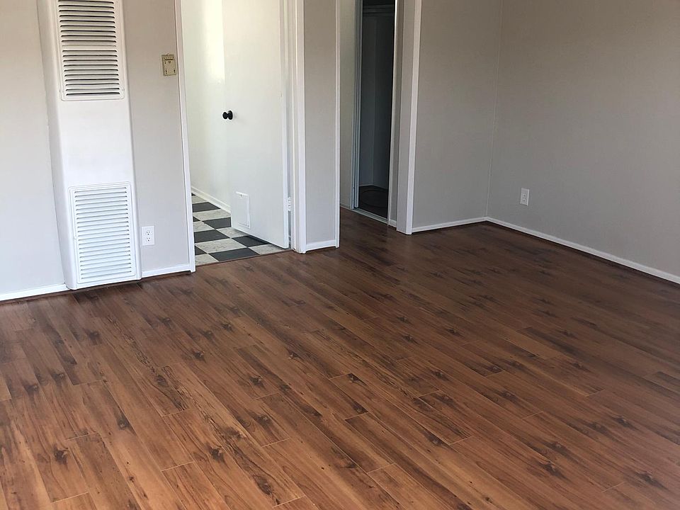 1st image of 1165 N Normandie Ave #30