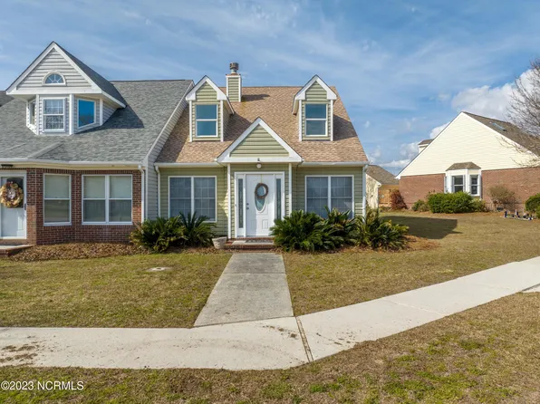 701 Marina Court, Sneads Ferry, NC 28460