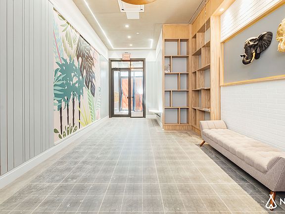 5th image of 1557 Fulton St APT 6C