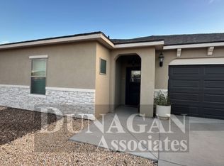 807 Pima Dr, Carlsbad, NM 88220