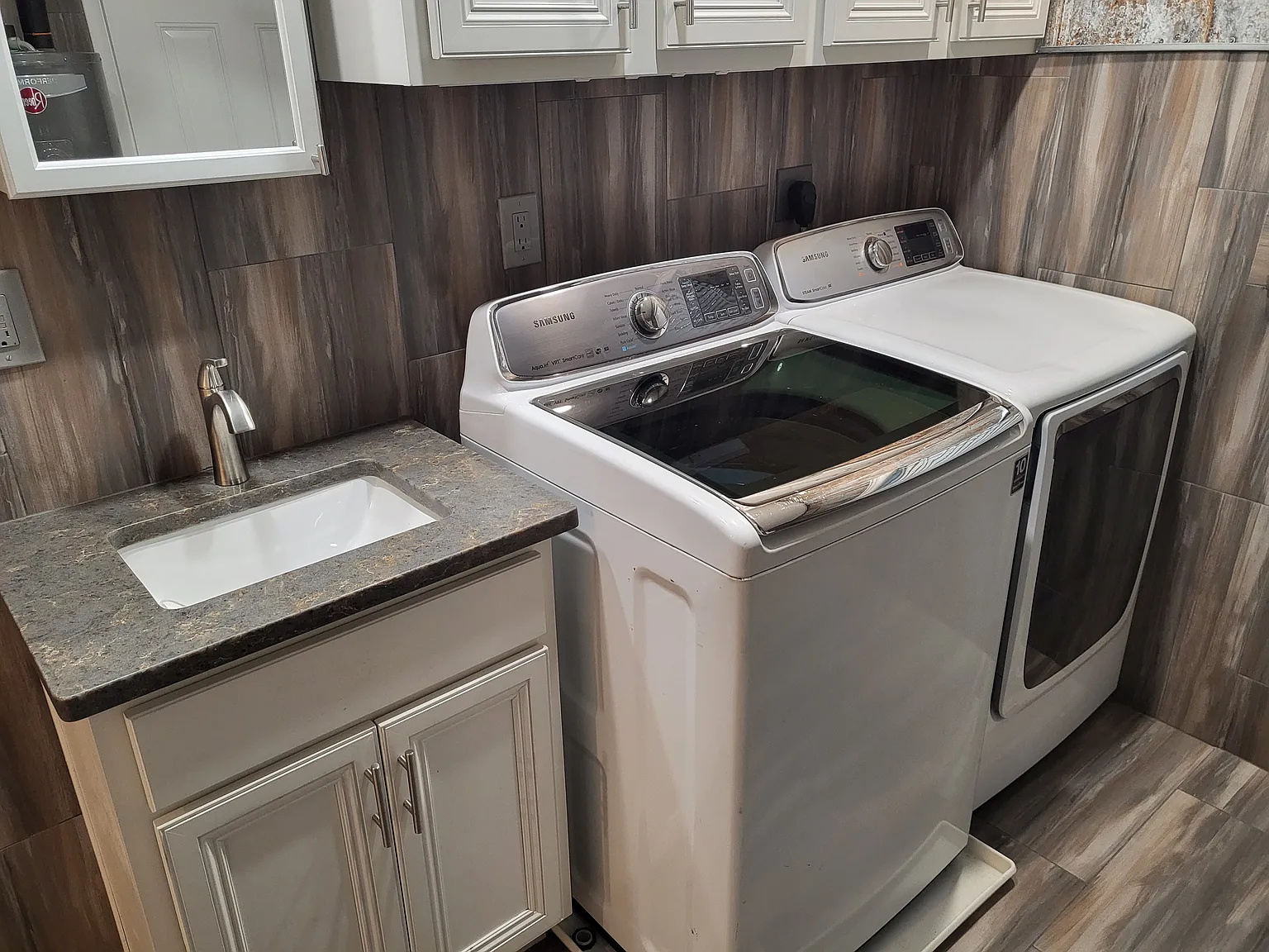 2 bed, 1032 sqft, $1,750 — Photo 4