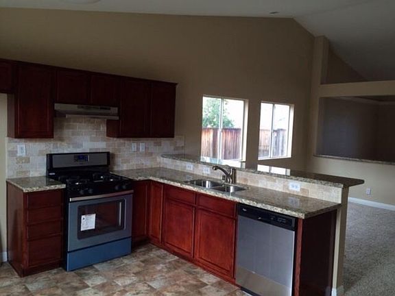 3rd image of 1740 Mimosa St