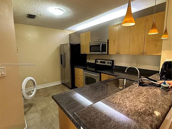 4th image of 10141 W Sunrise Blvd APT 302