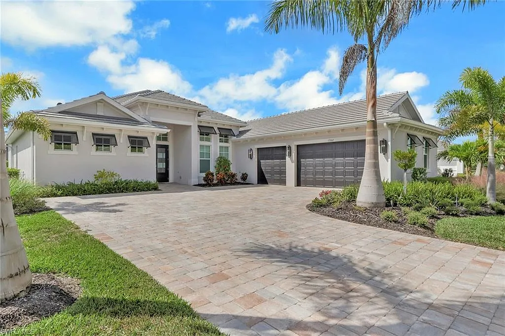 4 bed, 3.0 bath, 2966 sqft, $17,000 — Photo 1