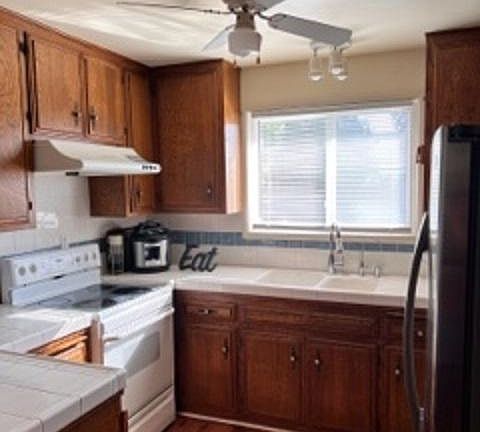 3rd image of 5482 Marietta Ave