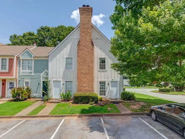 6691 Colchester Pl, Norcross, GA 30093