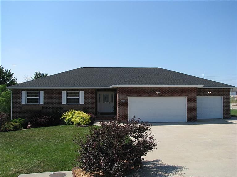 1st image of 2915 Timmerman Ct