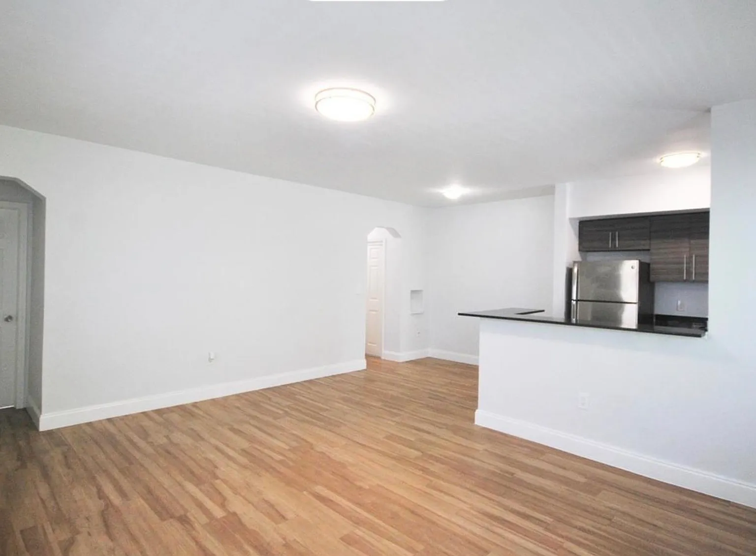 535 73rd Street — Photo 3