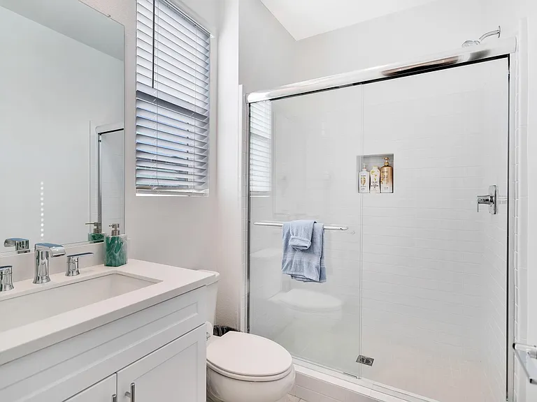 43180 Portuale Ct — Photo 26
