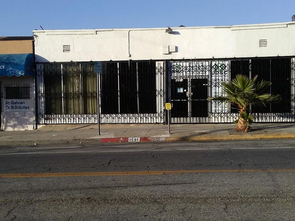 1st image of 2531 E 1st St