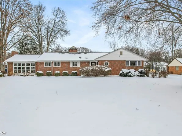 673 Wildwood Dr NE, Warren, OH 44483