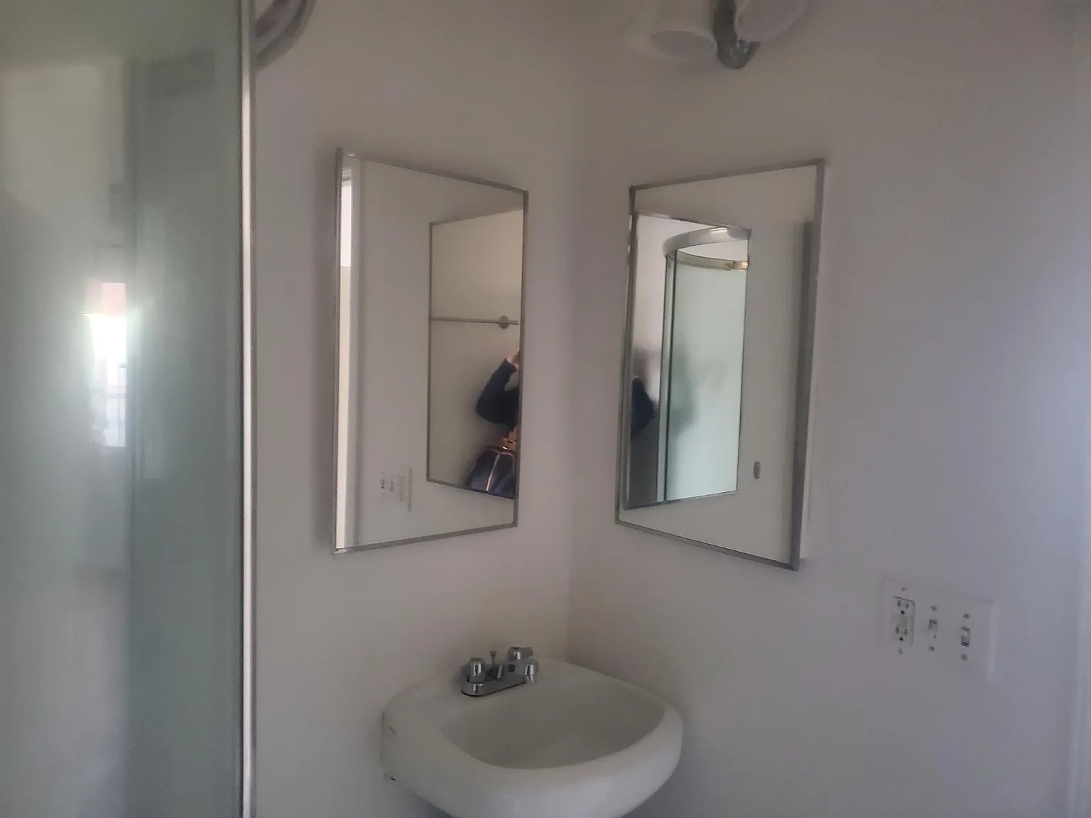 1 bed, 500 sqft, $1,850 — Photo 3