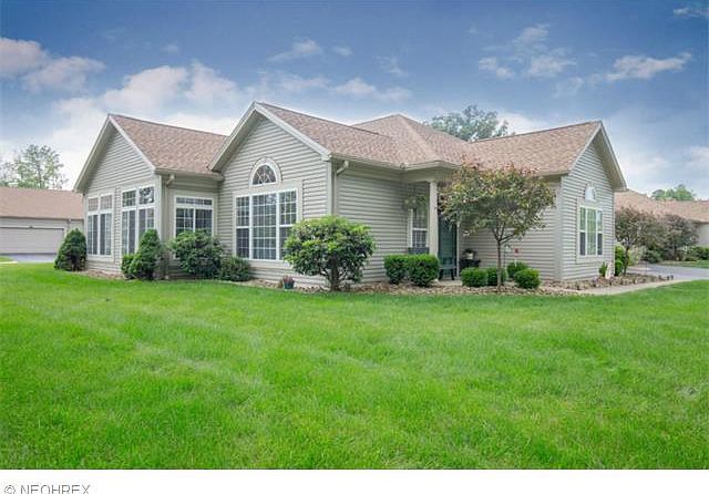 1st image of 23 Hunters Woods Blvd