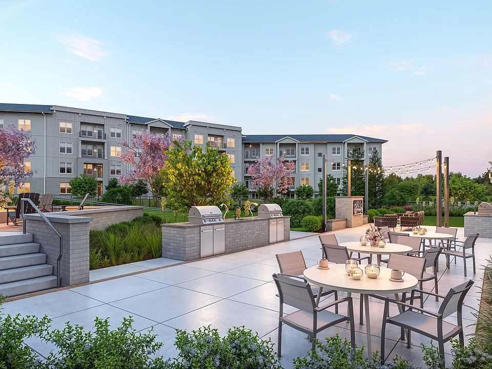 The Henley apartments community photo